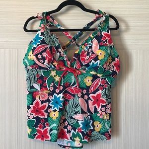 Size 20W blue floral tankini top